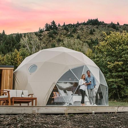 Отель Cross Hill Glamping Лейк-Хавеа Экстерьер фото